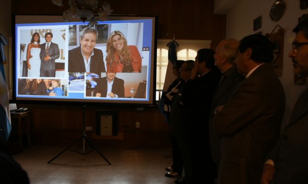 Agasajo de la Corte a periodistas