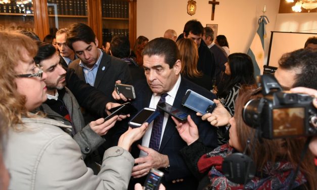 Agasajo de la Corte a periodistas