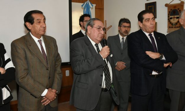 Agasajo de la Corte a periodistas
