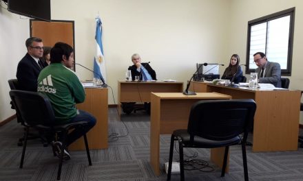 Deberá trabajar gratis en el Penal por intentar coimear a policías