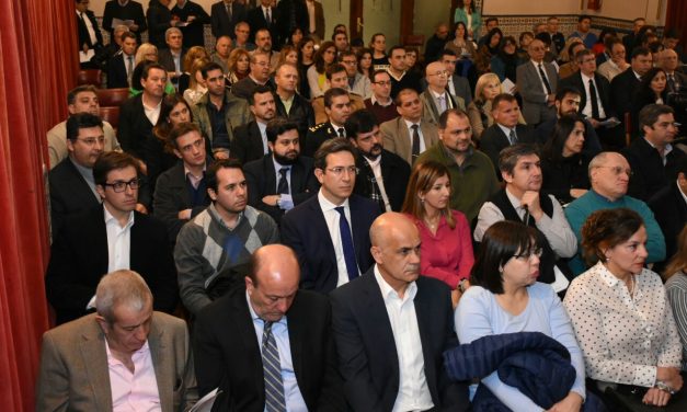 En un acto inédito, entró en vigencia el Código de Ética