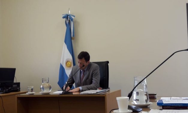 Abogado trabajará gratis y pagará 500 pesos por intento de cohecho