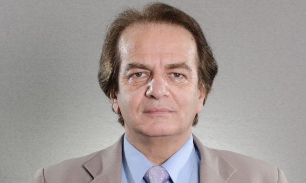 El juez Flores se inhibió en la causa del sacerdote Bustos