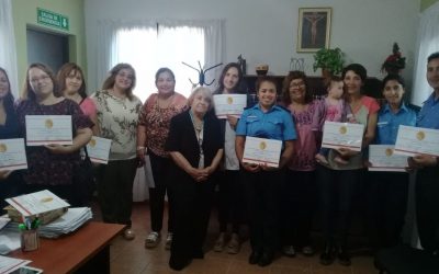 Entregaron certificados a víctimas de violencia que se capacitaron en Sarmiento