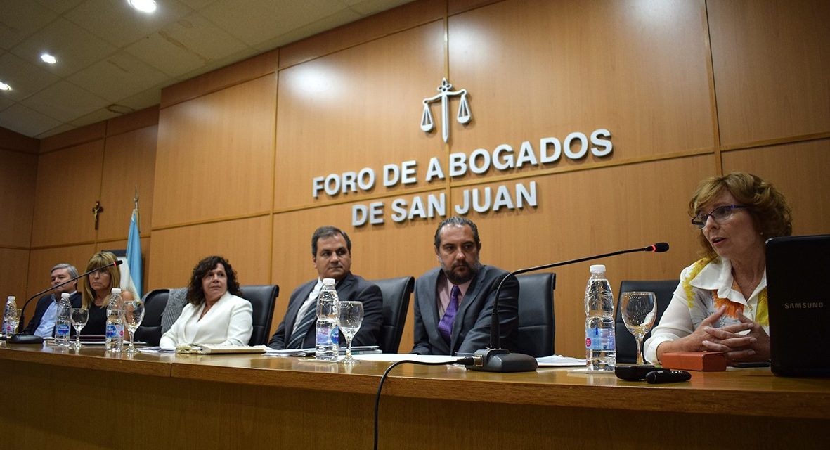 Gran interés de los abogados en la litigación oral