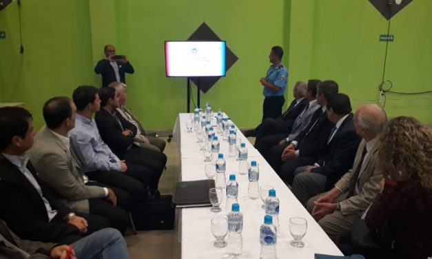 SE REALIZÓ UNA REUNIÓN INFORMATIVA ANTES DE LAS P.A.S.O. CON LOS APODERADOS