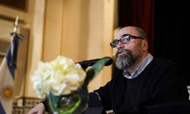 «El periodista judicial tiene que saber los pequeños detalles»