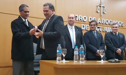 Reconocimiento del Foro de Abogados a quienes cumplieron 25 años como abogados