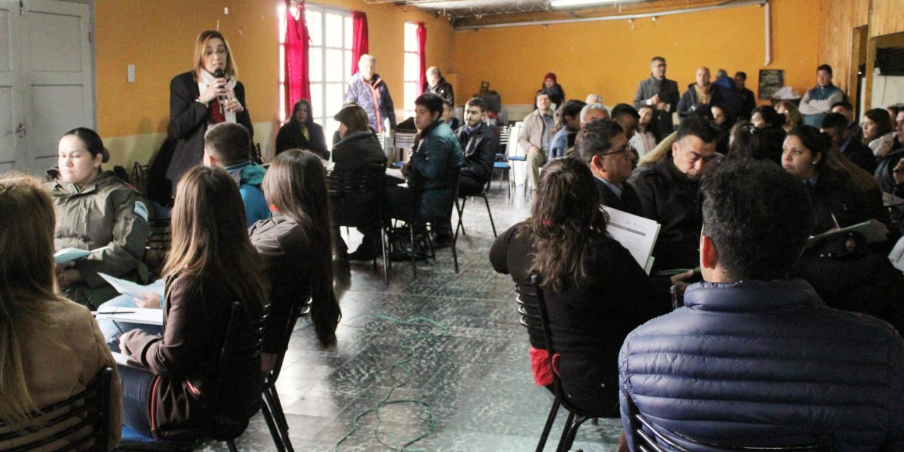 En Rodeo, una multitud recibió charlas sobre Acceso a la Justicia