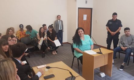 Alumnos de Derecho hicieron un simulacro de juicio en Flagrancia