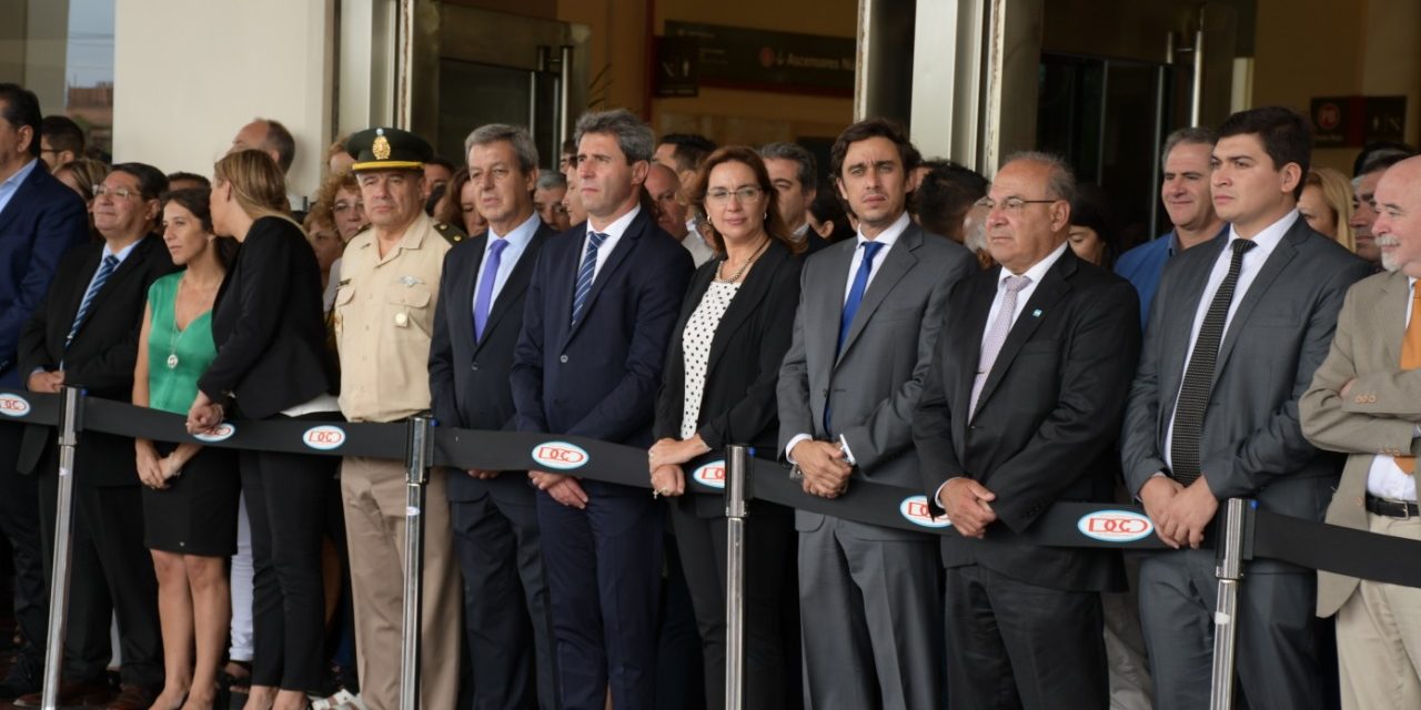 La Corte, presente en el Cambio de Guardia de la Bandera Ciudadana