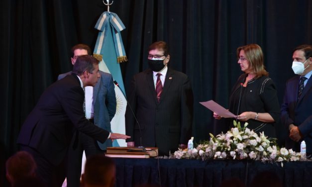 En una jornada histórica juraron 30 jueces y fiscales