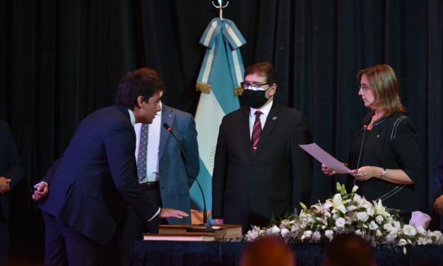 En una jornada histórica juraron 30 jueces y fiscales