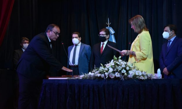 En una jornada histórica juraron 30 jueces y fiscales