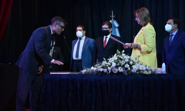 En una jornada histórica juraron 30 jueces y fiscales