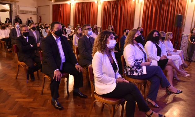 En una jornada histórica juraron 30 jueces y fiscales