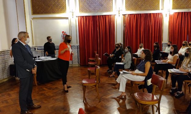 La Presidenta y el Fiscal General, en la inducción de ingresantes