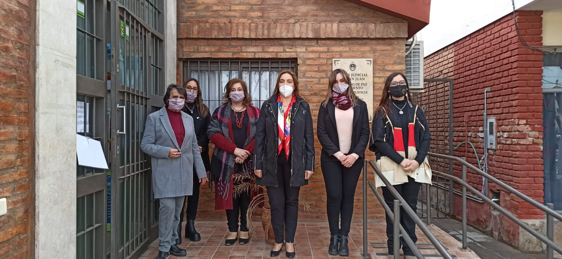 La campaña solidaria por el Día de la Mujer llegó a Sarmiento