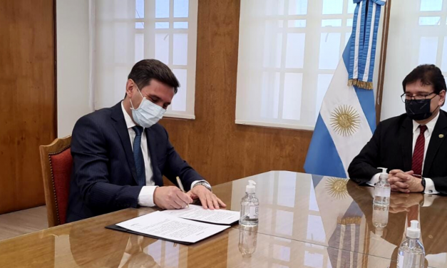 Acta Compromiso entre la Corte y el intendente de San Martín por el edificio del Juzgado de Paz Letrado