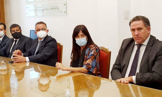 La Corte entregó siete vehículos recuperados del delito