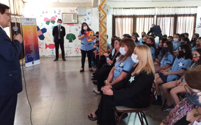Más estudiantes se sensibilizan sobre el tema de la violencia contra la mujer
