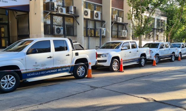 La Corte entregó siete vehículos recuperados del delito