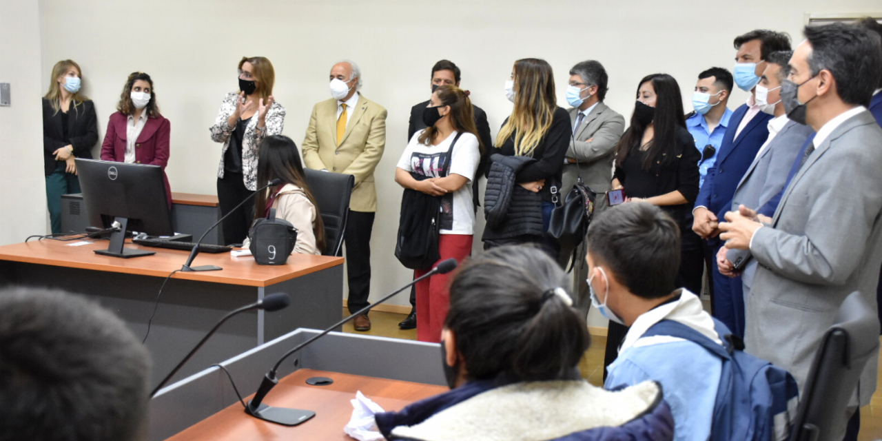 Estudiantes de Chimbas conocieron edificios judiciales y fueron recibidos por la Corte de Justicia