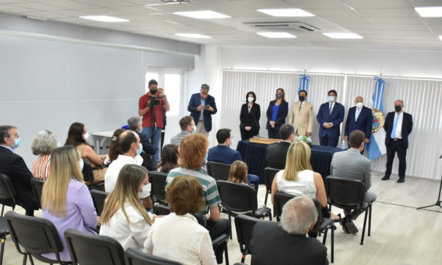 La Corte tomó juramento a seis jueces y tres defensores oficiales