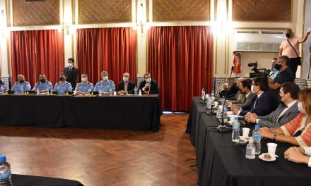 Reunión del Poder Judicial con autoridades de Seguridad del Poder Ejecutivo y Plana Mayor de la Policía de San Juan