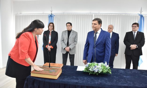 La Corte tomó juramento a tres jueces y seis fiscales