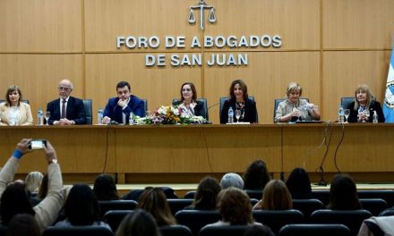 LA CORTE, EN LA APERTURA DE LAS XI JORNADAS NACIONALES DE ABOGADAS DE F.A.C.A .