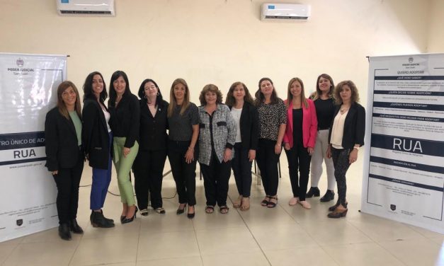 Charlas sobre Adopción en Calingasta