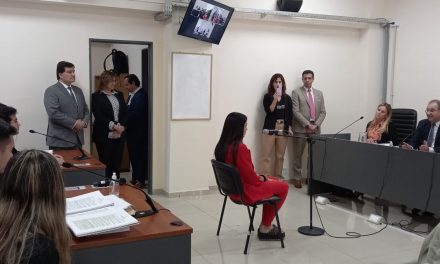 CAPACITACIÓN A ESTUDIANTES DE ABOGACÍA DE LA UNSJ MEDIANTE UN “JUICIO SIMULADO”