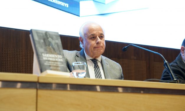 EL MINISTRO MARCELO LIMA PRESENTÓ EL LIBRO “SARMIENTO SIN PREJUICIOS”