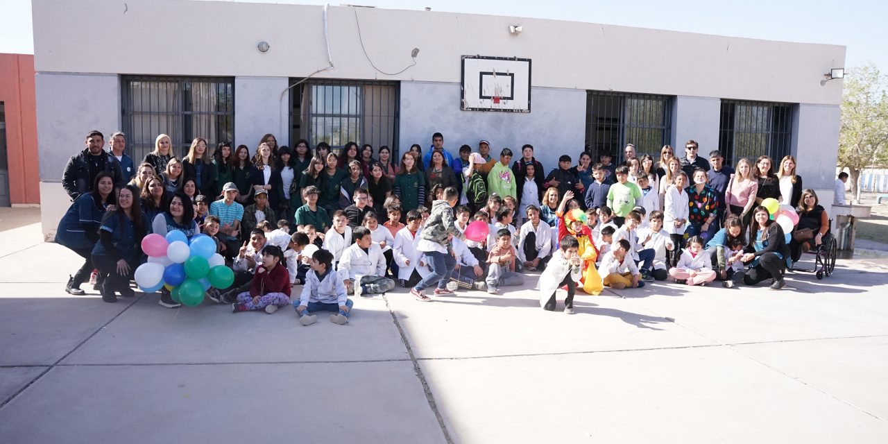 EN UN EMOTIVO ACTO, FINALIZÓ LA CAMPAÑA SOLIDARIA POR LA ESCUELA DE EDUCACIÓN ESPECIAL CUPERTINO