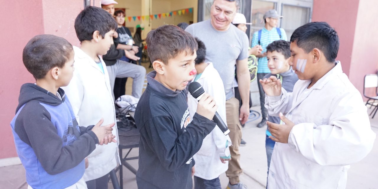 EN UN EMOTIVO ACTO, FINALIZÓ LA CAMPAÑA SOLIDARIA POR LA ESCUELA DE EDUCACIÓN ESPECIAL CUPERTINO