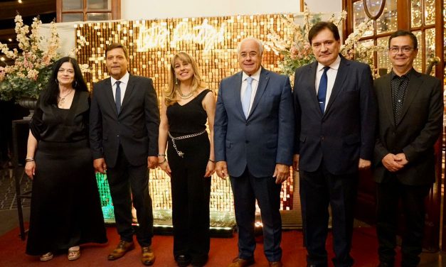 LA CORTE, EN LA CELEBRACIÓN ANUAL DEL COLEGIO DE MAGISTRADOS Y FUNCIONARIOS