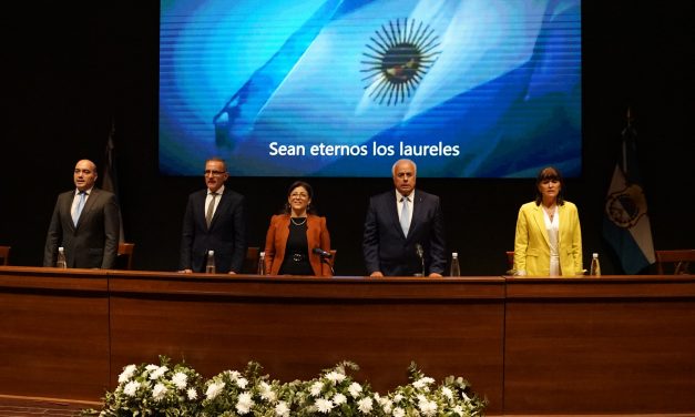 ENTREGA DE CERTIFICADOS A LAS AUTORIDADES NACIONALES ELECTAS