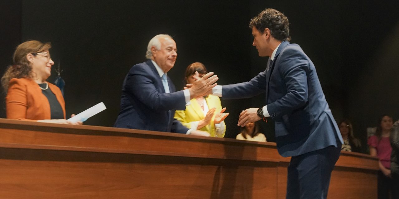 ENTREGA DE CERTIFICADOS A LAS AUTORIDADES NACIONALES ELECTAS