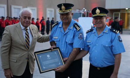 LA CORTE, EN LOS 100 AÑOS DE BOMBEROS