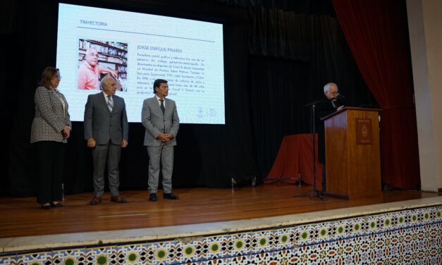 EMOTIVO RECONOCIMIENTO DE LA CORTE DE JUSTICIA A PERIODISTAS