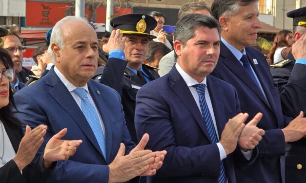 POLICÍA DE SAN JUAN: JURARON NUEVOS EFECTIVOS Y ENTREGARON MOVILIDADES RESTAURADAS