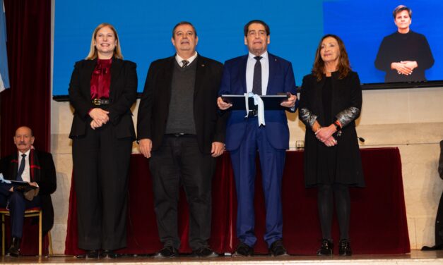 EL CORTISTA DE SANCTIS, HOMENAJEADO POR LOS 30 AÑOS DE LA REFORMA DE LA CONSTITUCIÓN DE LA NACIÓN EN SANTA FE