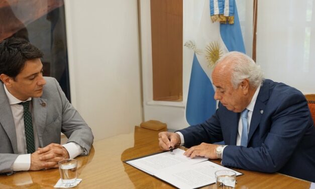 LA CORTE FIRMÓ UN CONVENIO DE VINCULACIÓN INSTITUCIONAL CON EL FORO DE ABOGADOS