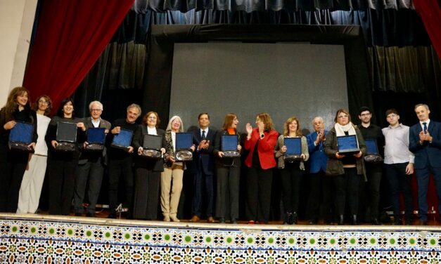 EMOTIVO RECONOCIMIENTO DE LA CORTE DE JUSTICIA A PERIODISTAS