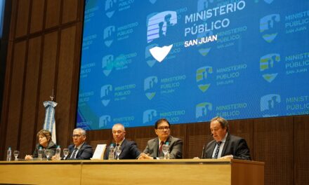 EL PRESIDENTE DE LA CORTE DE JUSTICIA PARTICIPÓ, JUNTO AL VICEGOBERNADOR Y AL FISCAL GENERAL, DE LA PRESENTACIÓN DEL MANUAL DE POLÍTICA DE PERSECUCIÓN PENAL