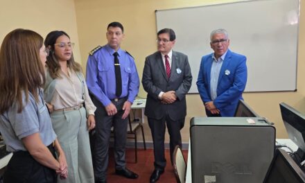 CON MAQUINAS DONADAS POR EL PODER JUDICIAL, SE INAUGURÓ LA SALA DE COMPUTACIÓN DEL SERVICIO PENITENCIARIO PROVINCIAL